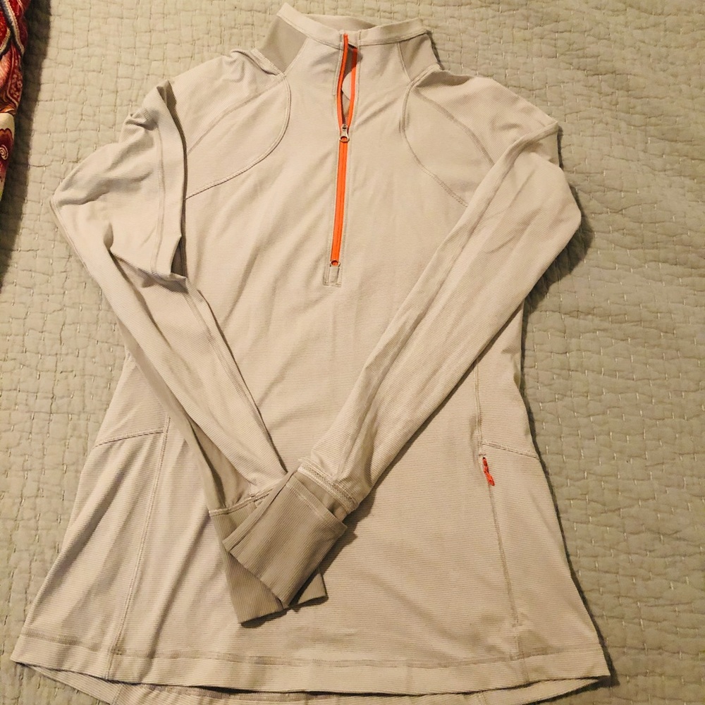 Lululemon 1/2 zip long sleeve top